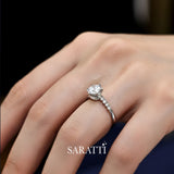 Unique Diamond Ring in 18K White Gold Ring | Saratti