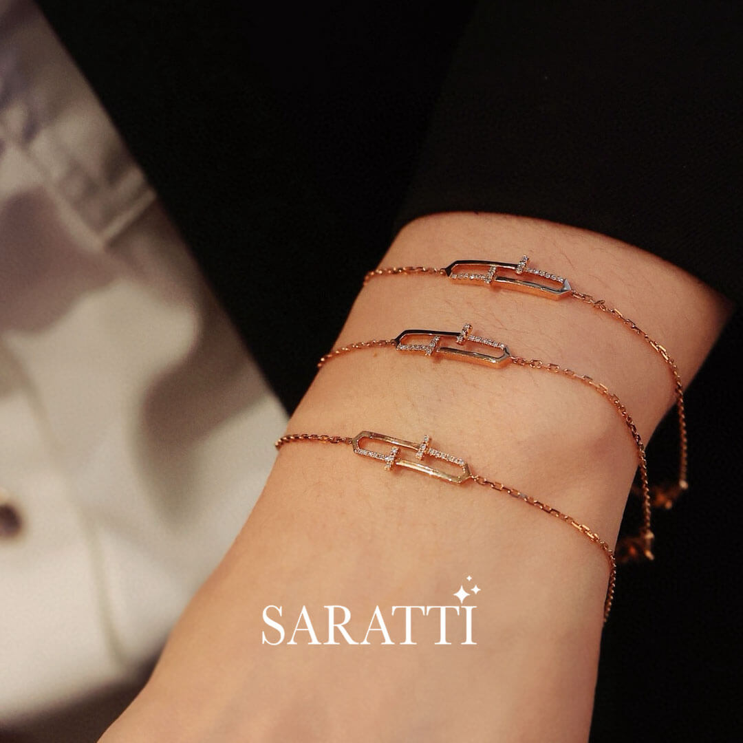Model Wears Clou Courbé II Diamond Bracelet for Women | Saratti 