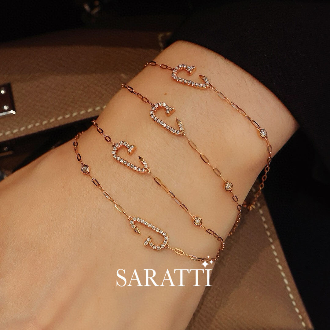 Close Up Perspective-Clou Courbé Diamond Bracelet for Women | Saratti 