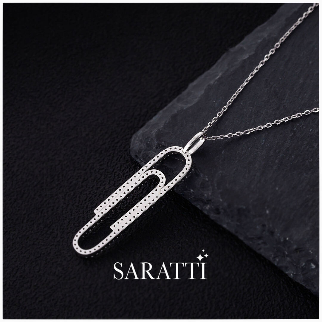 Iconic Paperclip design Silver Pendant Necklace | Saratti
