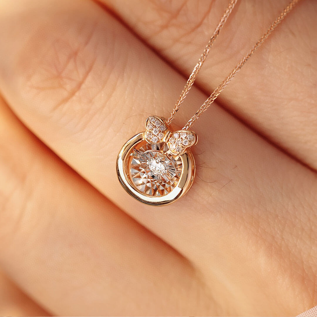 Rose Gold Diamond Butterfly Necklace | Saratti
