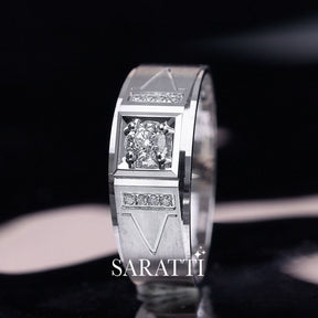 Solitaire Diamond Perspective of the Adamantine Courage Diamond Ring for Men. | Saratti 