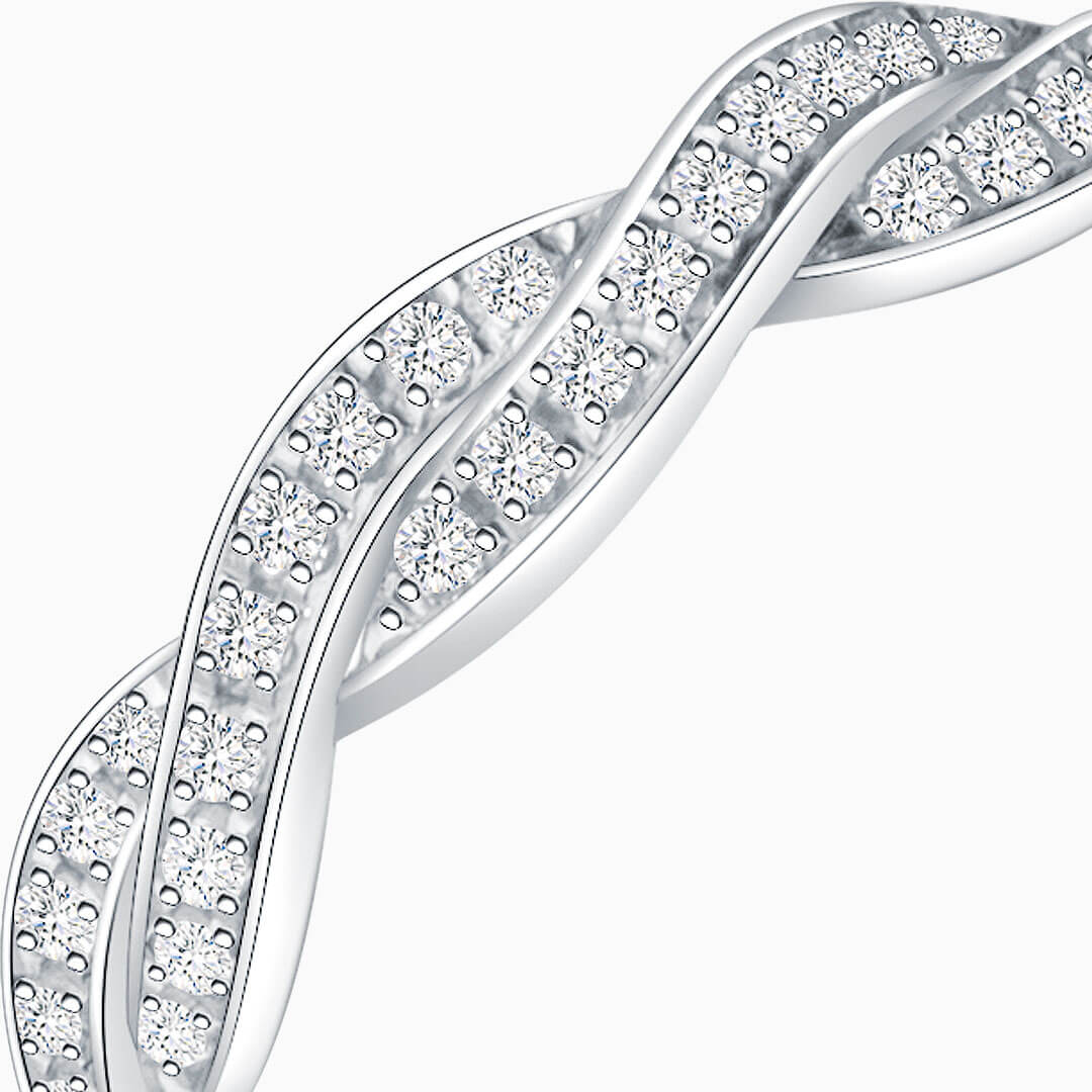 Close Up View of the Accent Diamonds on the Vintage Diamond Eternity Band in White Gold | Saratti 