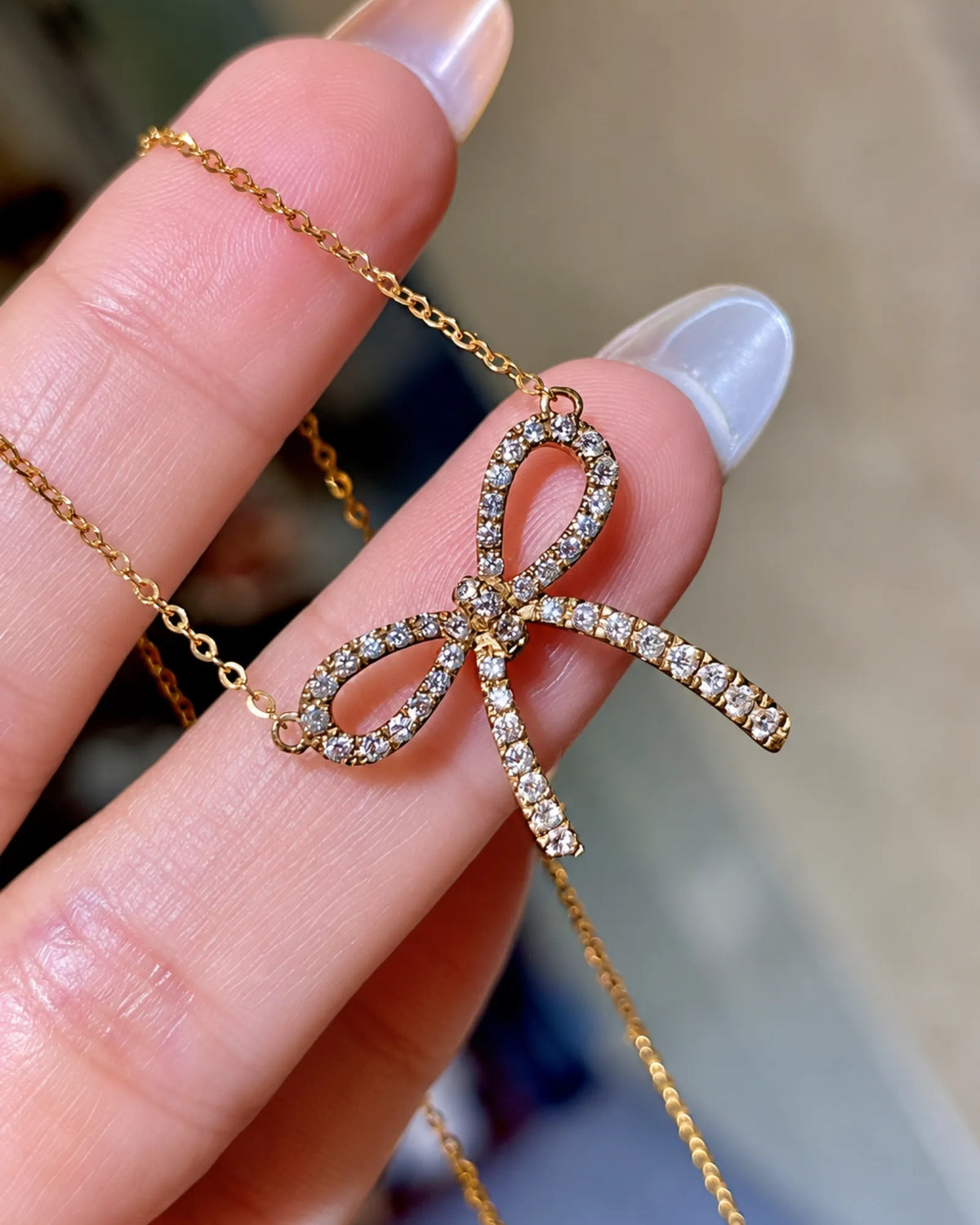 Diamond Bow Necklace | SARATTI