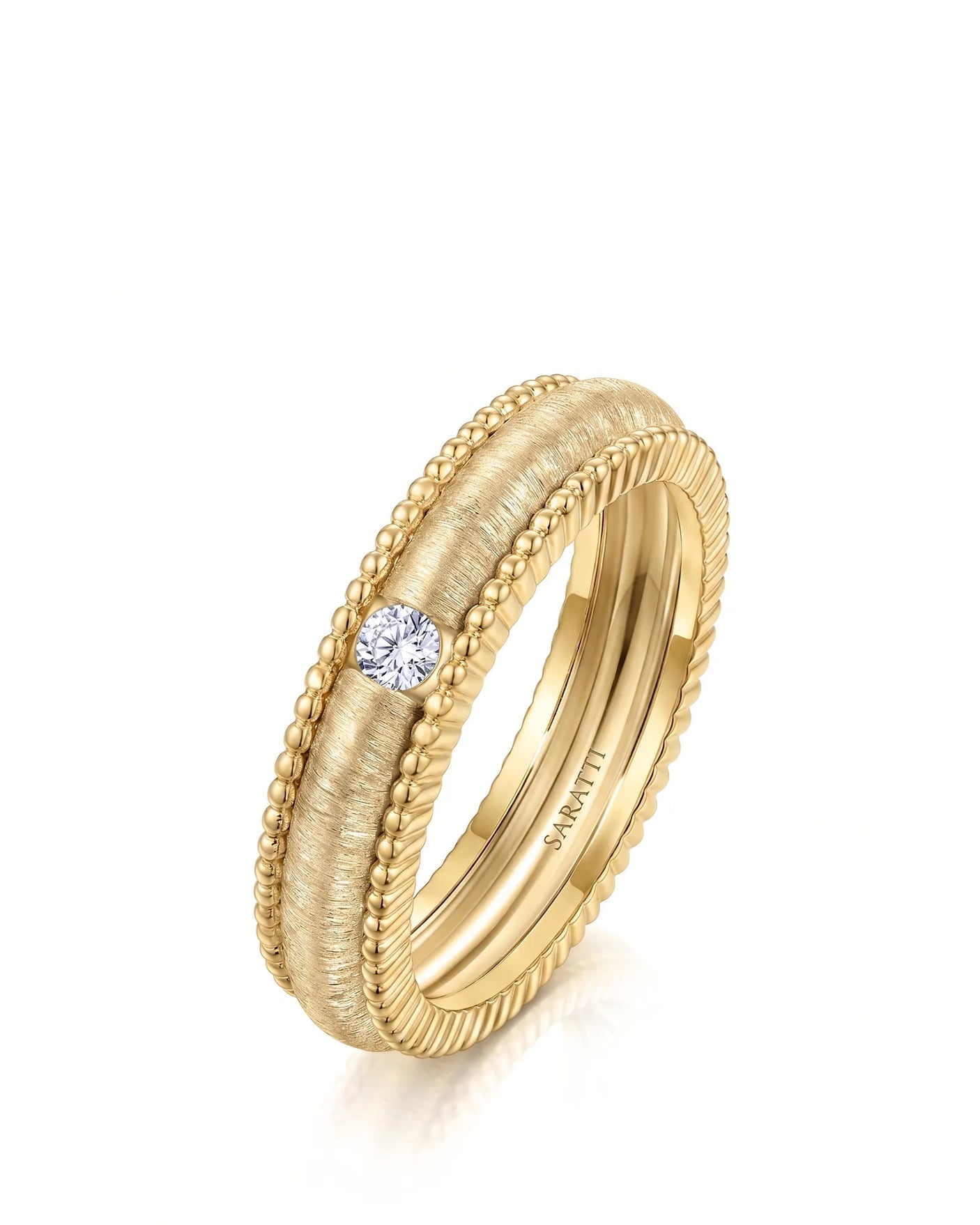 Diamond wedding band with round natural diamond and textured detailing in rich 18K yellow gold | SARATTI
