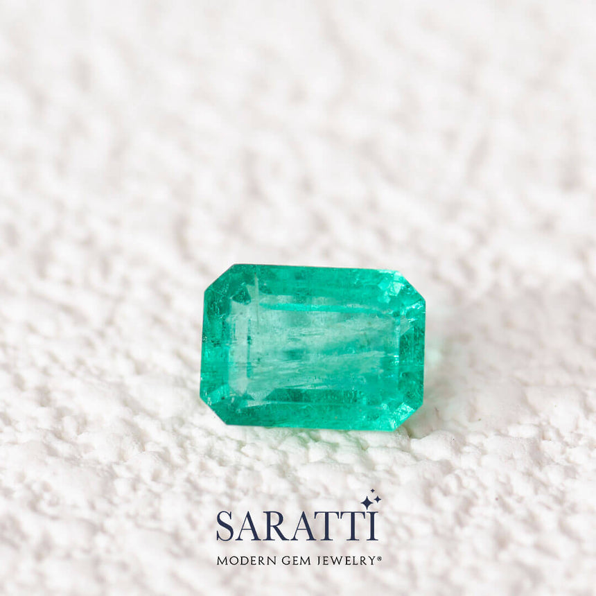 Vibrant Green Emerald - Excellent Clarity | Modern Gem Jewelry | Saratti