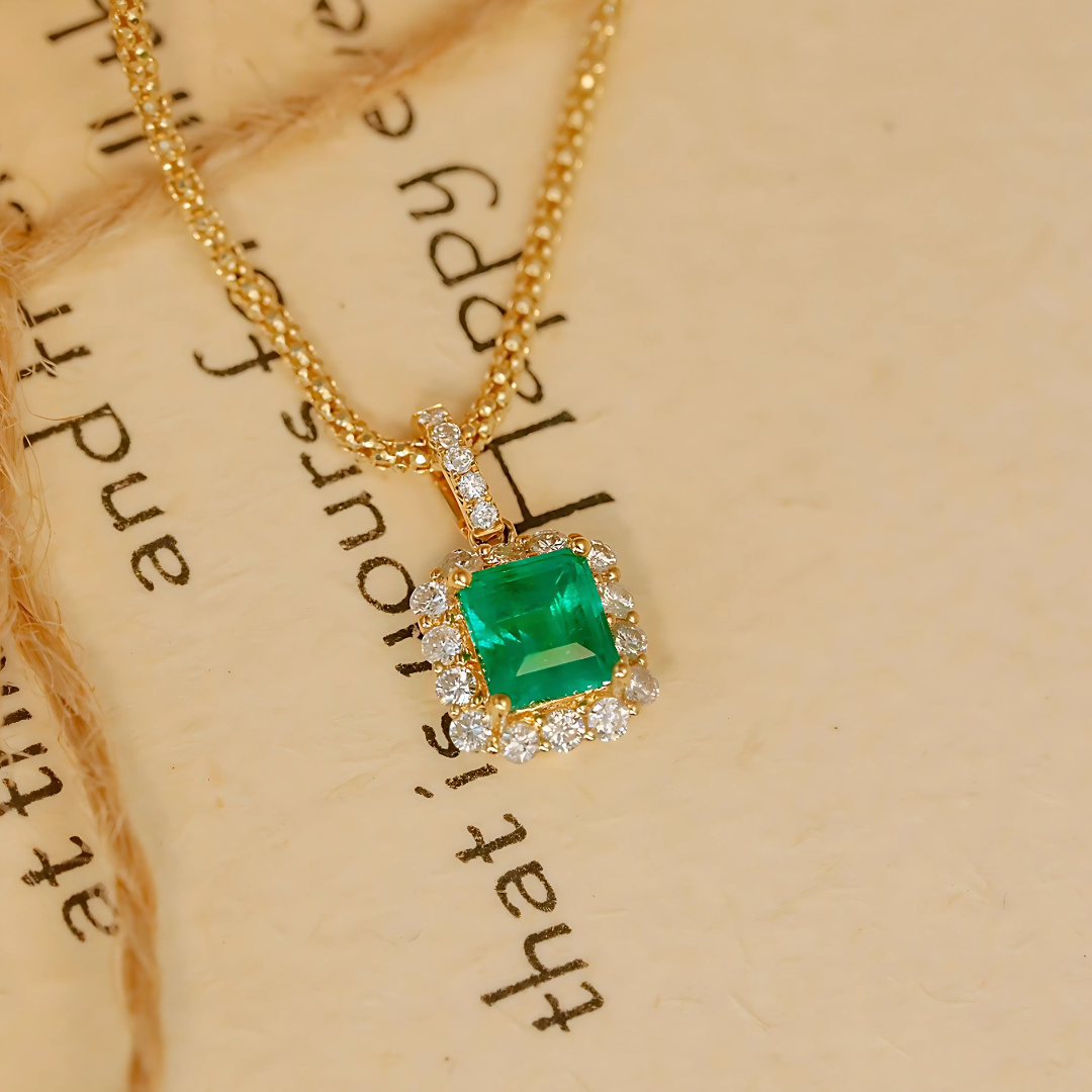 Imperial Oasis: Afghan Natural Emerald Diamond Halo Pendant
