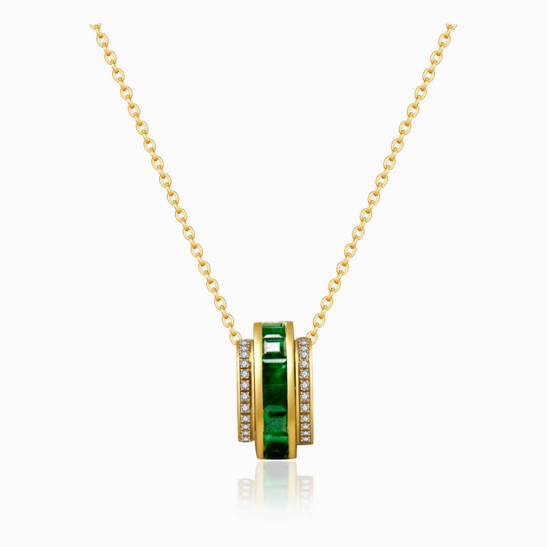 Yellow Gold Roulette Verte Emerald Pendant Necklace | Saratti Fine Jewelry 