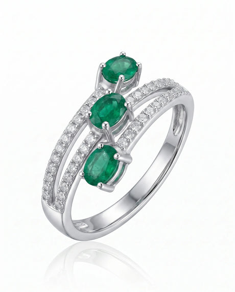 Emerald Birthstone three stone diamond ring in 18K White Gold | SARATTI