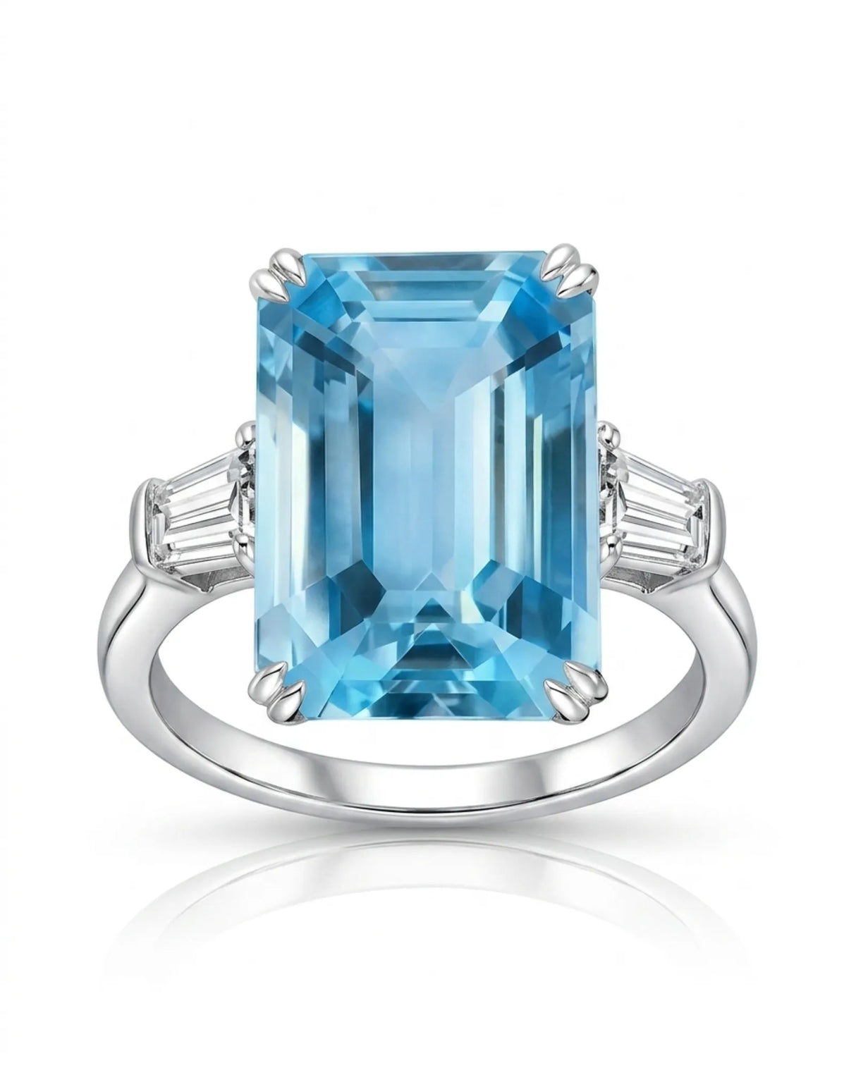 Équilibre emerald-cut Aquamarine baguette three-stone ring setting in precious metal, 45-degree view | SARATTI