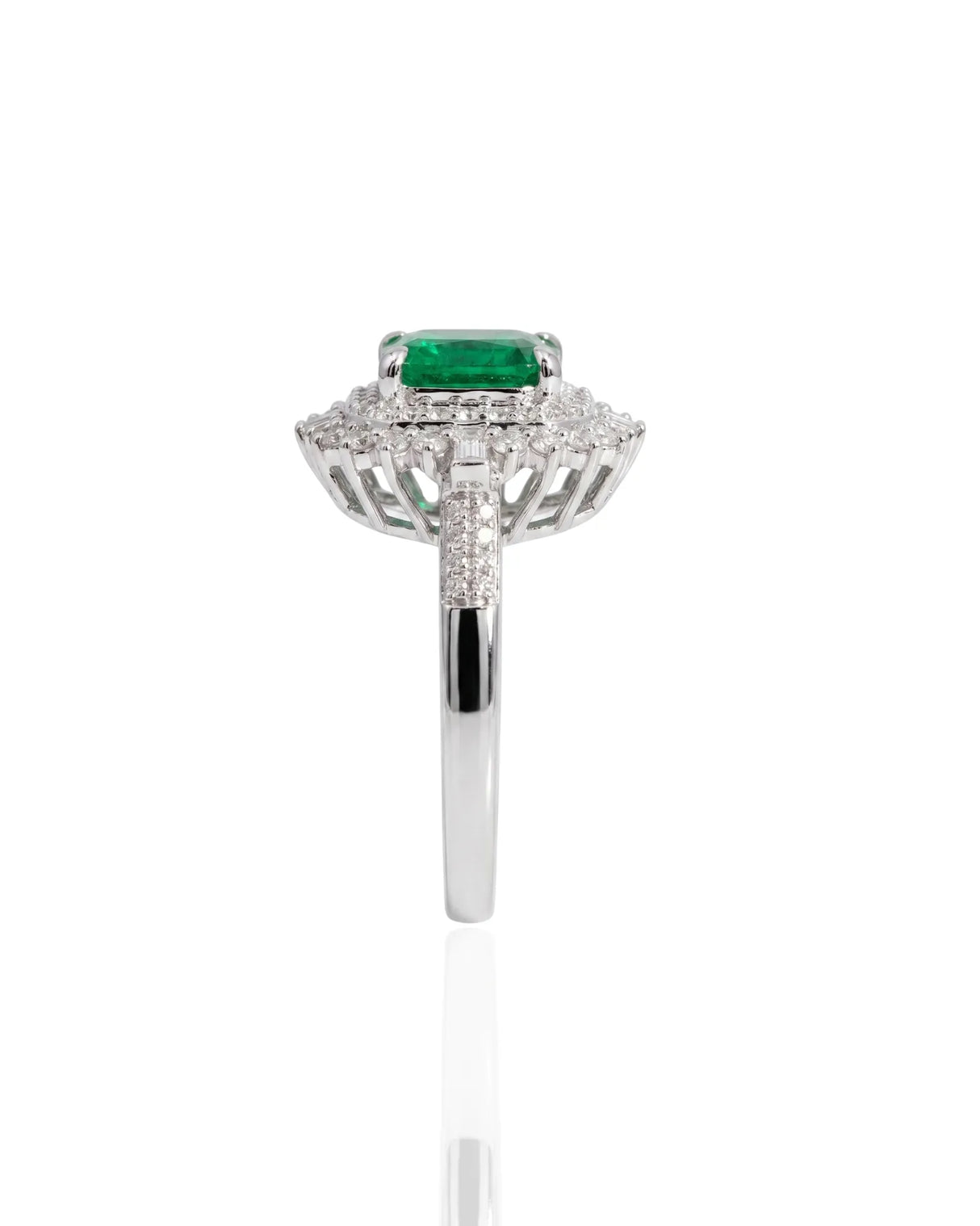 Emerald cut natural emerald ring with double diamond halo in platinum | SARATTI