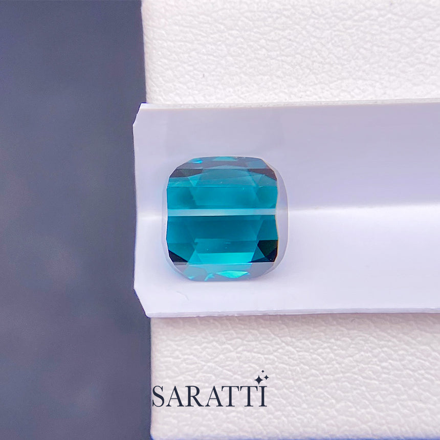 Eye Clean Blue Tourmaline Gemstone | SARATTI  