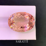 Eye Clean Natural Morganite Gemstone Close Up | SARATTI
