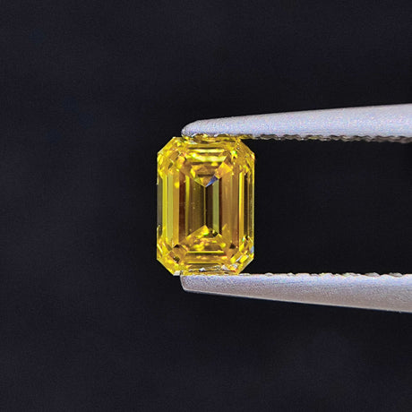 Fancy Deep Yellow Natural Diamond | Saratti