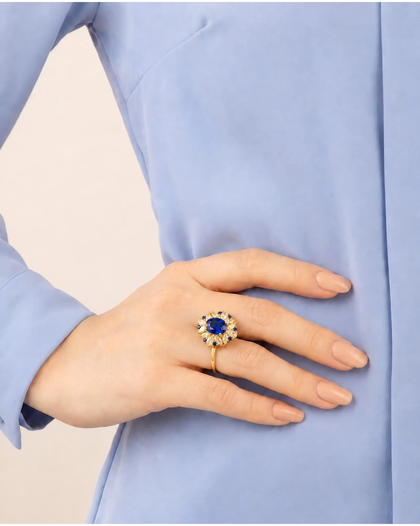Five carat natural unheated sapphire ring with diamond accents in 18K yellow gold | SARATTI