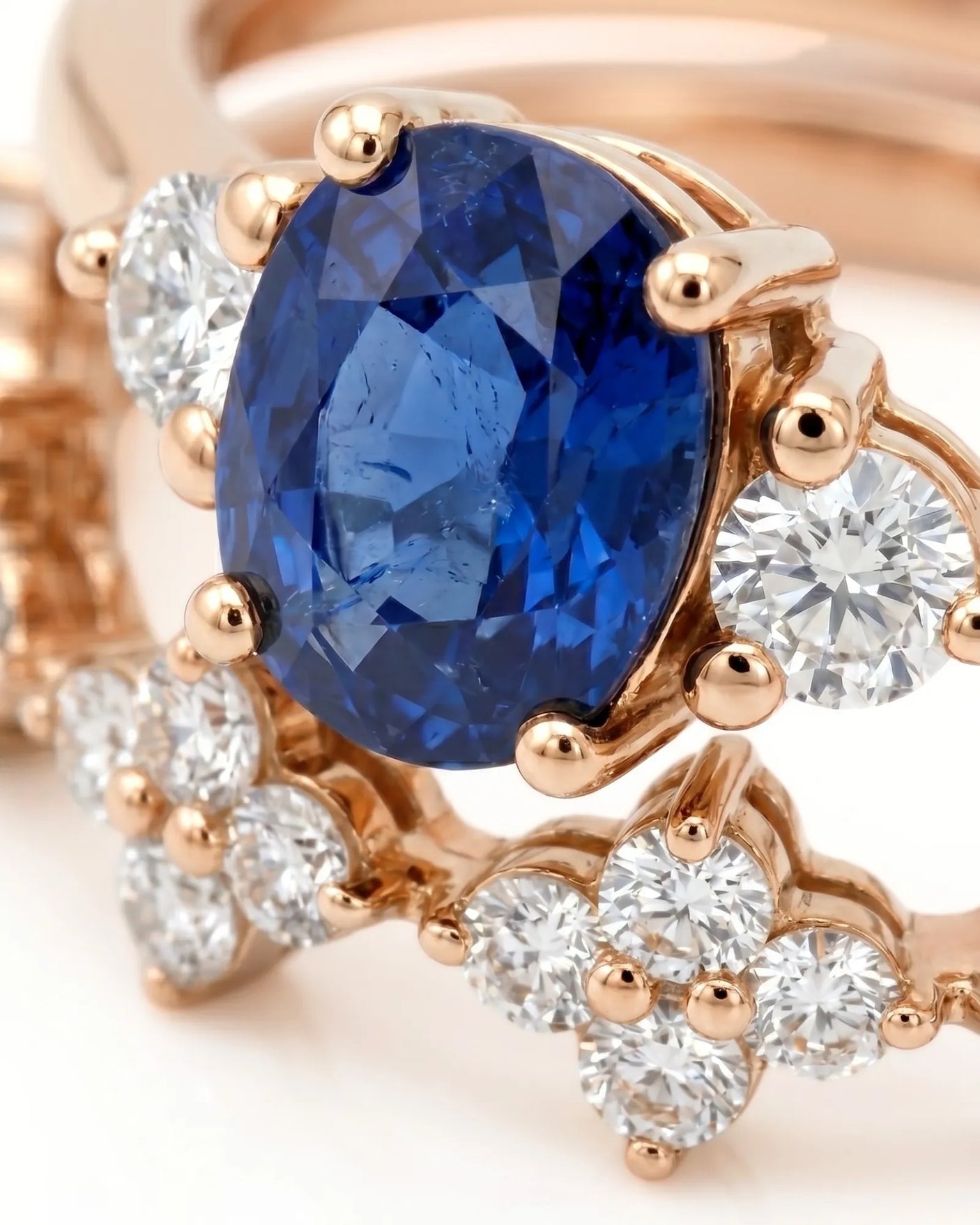 Floral sapphire wedding ring set with round diamond accents in 18K rose gold | SARATTI