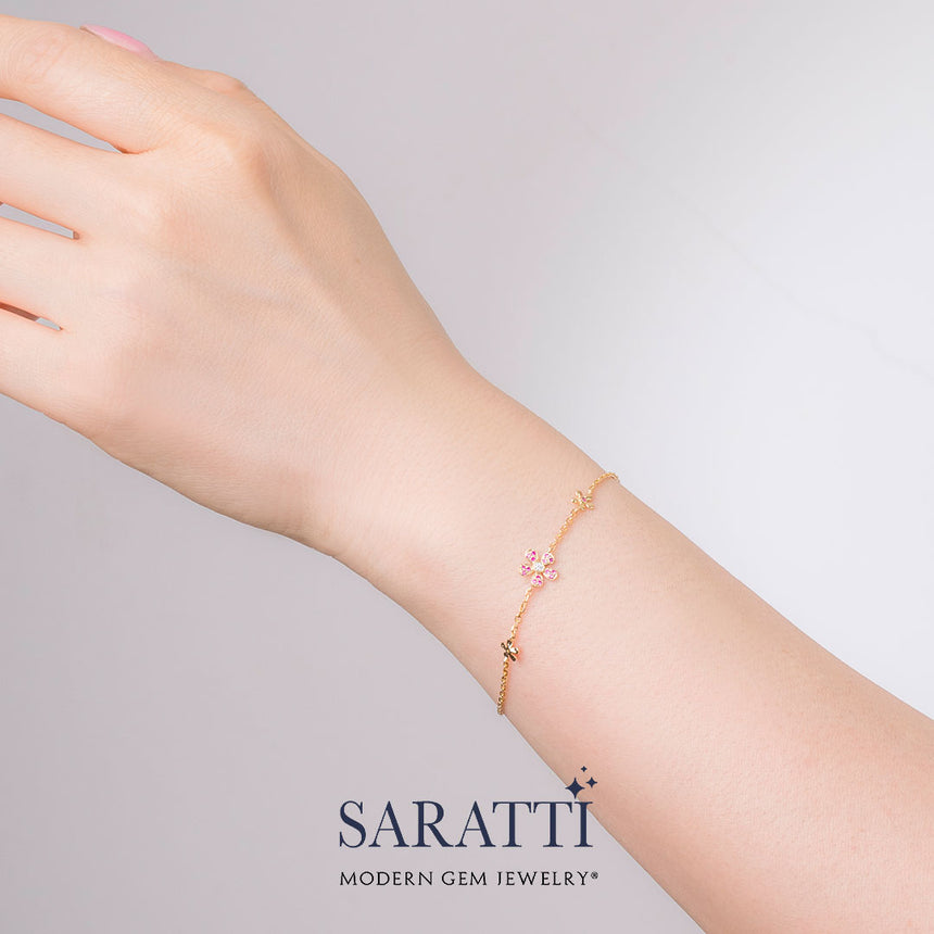 Nature Inspired Diamond Bracelet in 18K Yellow Gold | Saratti 