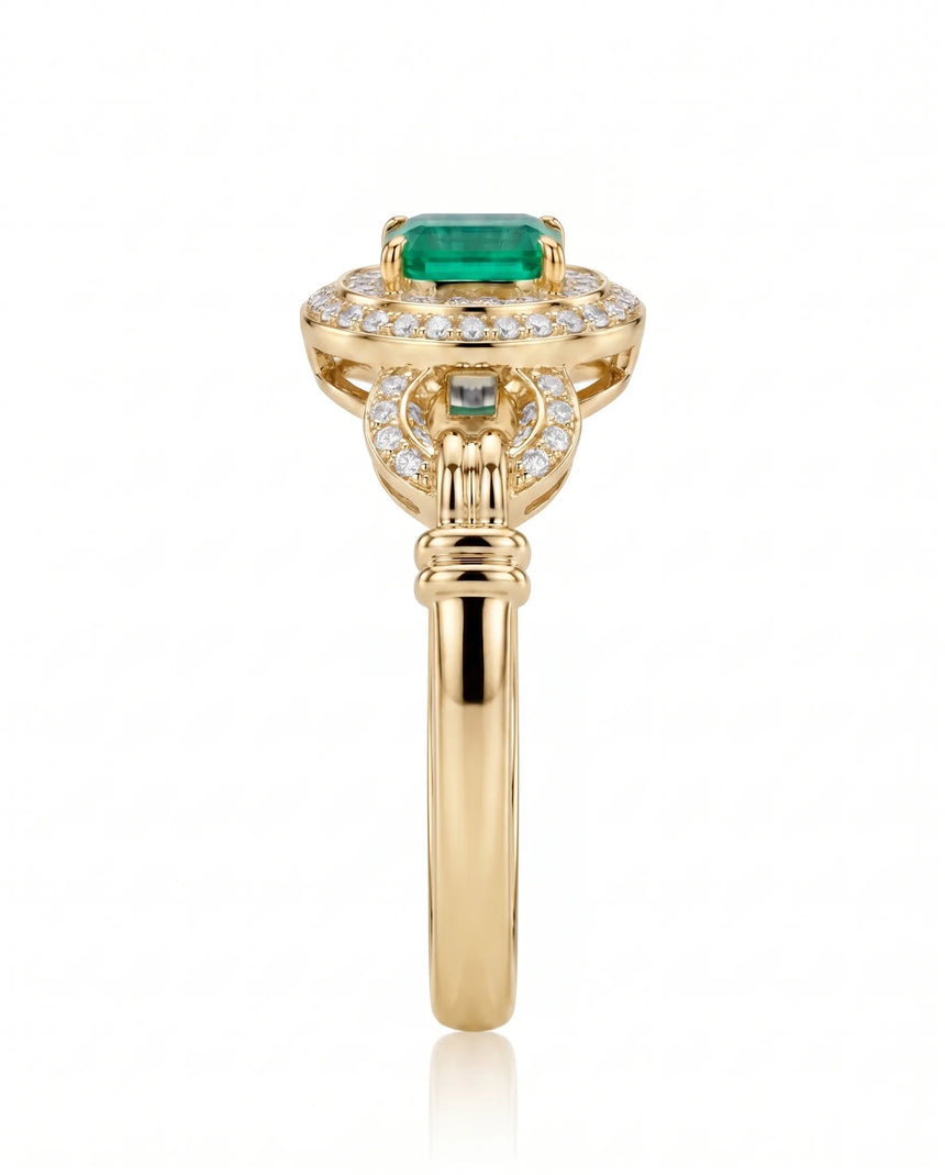 Emerald cut natural emerald ring with diamond halo in 18K Yellow Gold | SARATTI