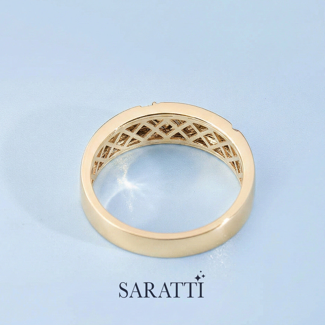 6mm men diamond and sapphire three stone ring three stone style in 18K yellow gold | SARATTI