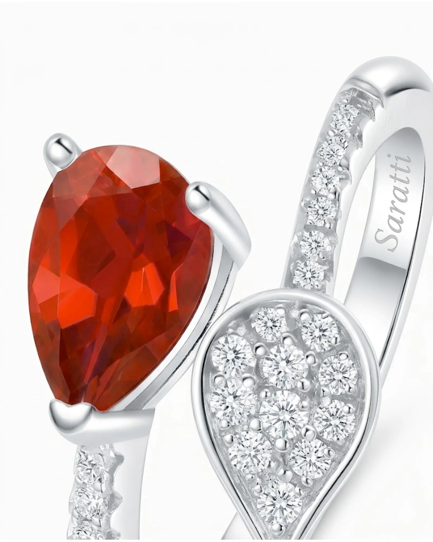 Luxury natural ruby and diamond ring in Platinum | SARATTI
