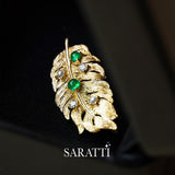 Elegant emerald feather brooch with diamonds and pearls | SARATTI