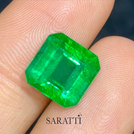 Vivid Green Emerald Loose Gemstone | SARATTI