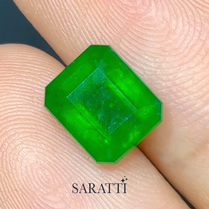 Fine Octagonal Emerald Gemstone | SARATTI