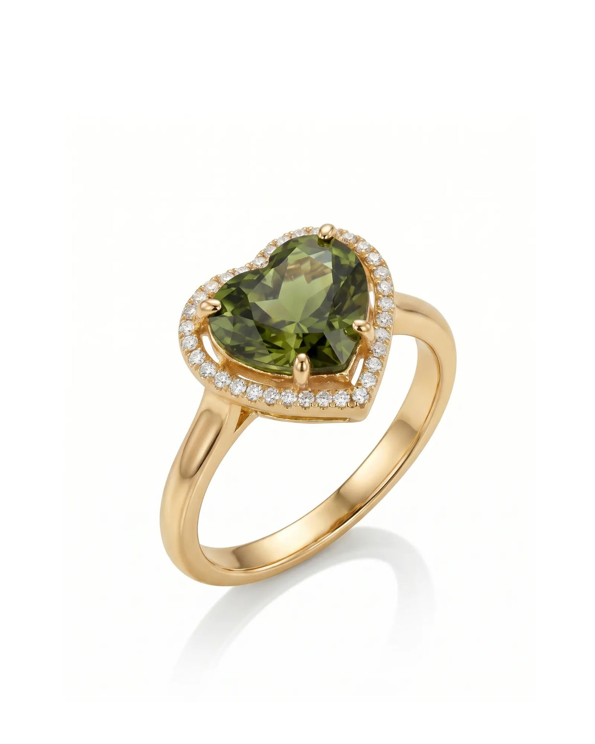 Heart green tourmaline ring with diamond halo in 18K yellow gold | SARATTI