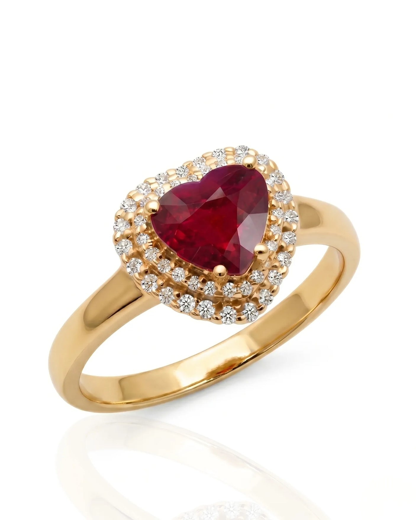 Heart ruby ring with double diamond halo in polished 18K yellow gold | SARATTI