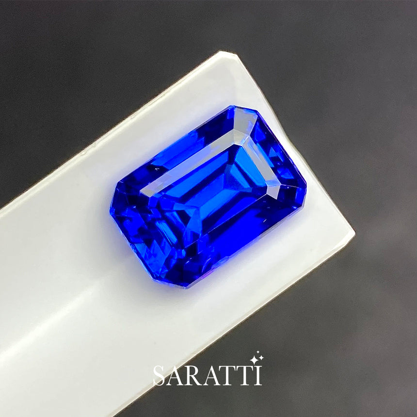 Heirloom Grade Tanzanite Emerald Cut 6.43ct | SARATTI  
