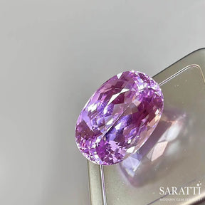 Oval Light Purple Kunzite Gemstone For Sale | Saratti Gems