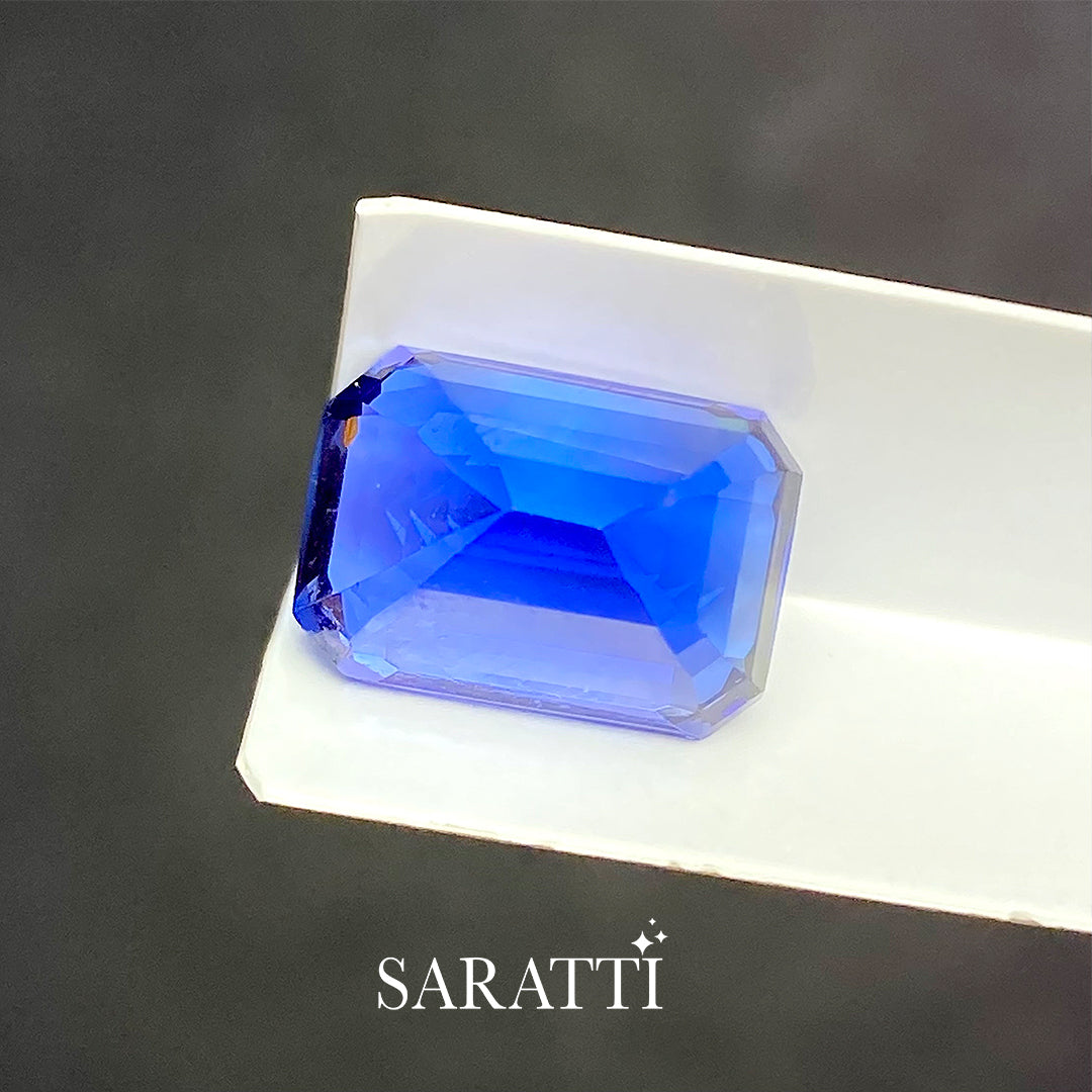 Large Emerald Cut Tanzanite 11.7 × 8.3 mm | SARATTI
