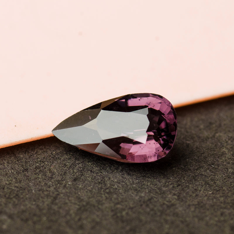 Light Purple Color Natural Spinel Gem | Saratti