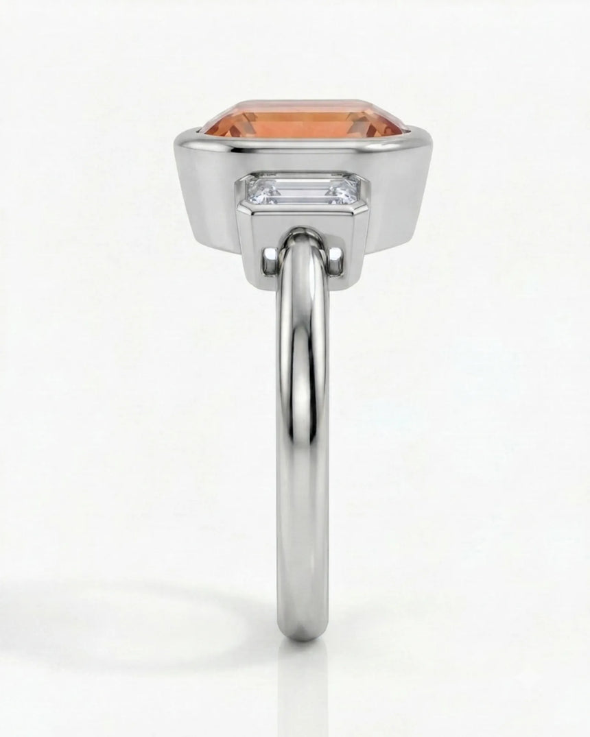 Lucent Frame white gold setting with emerald-cut diamond side stones | SARATTI