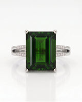 Luxora Green II tourmaline ring with diamond split shank in 18K white gold | SARATTI