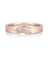 Luxury Mobius wedding ring set with timeless intertwined design in romantic 18K rose gold | SARATTI