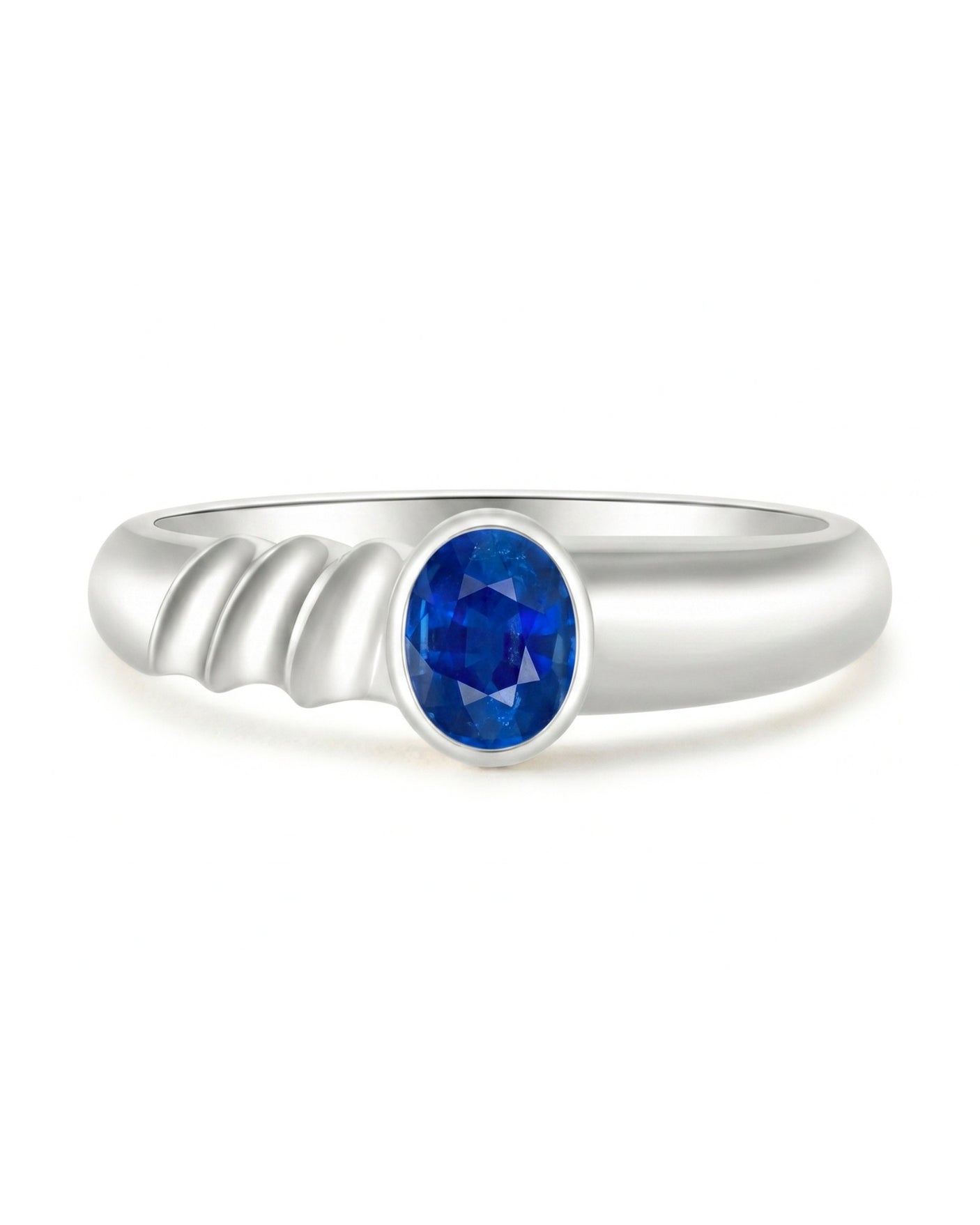 Luxury bezel set sapphire ring in Platinum for refined modern jewelry buyers | SARATTI
