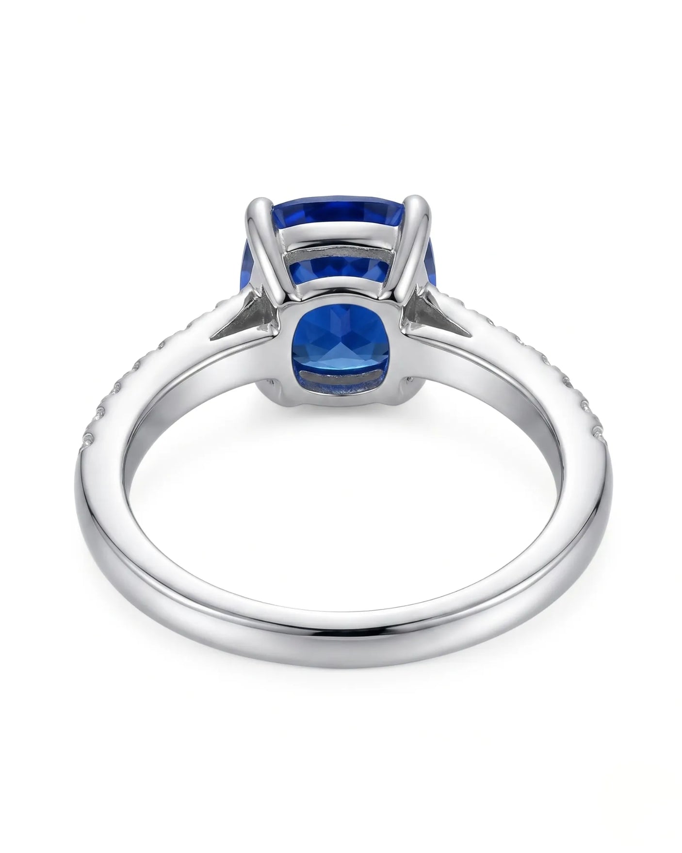 Luxury blue sapphire diamond ring with sleek contemporary design in 18K white gold | SARATTI