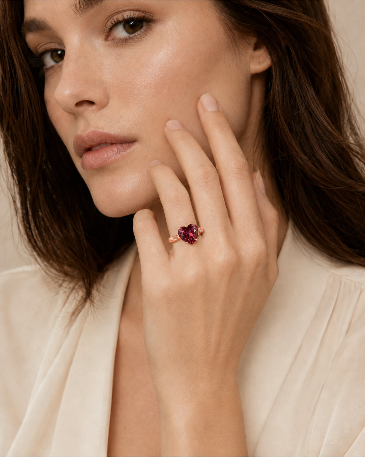 Luxury crimson tourmaline heart ring with diamond details in 18K Rose Gold - SARATTI