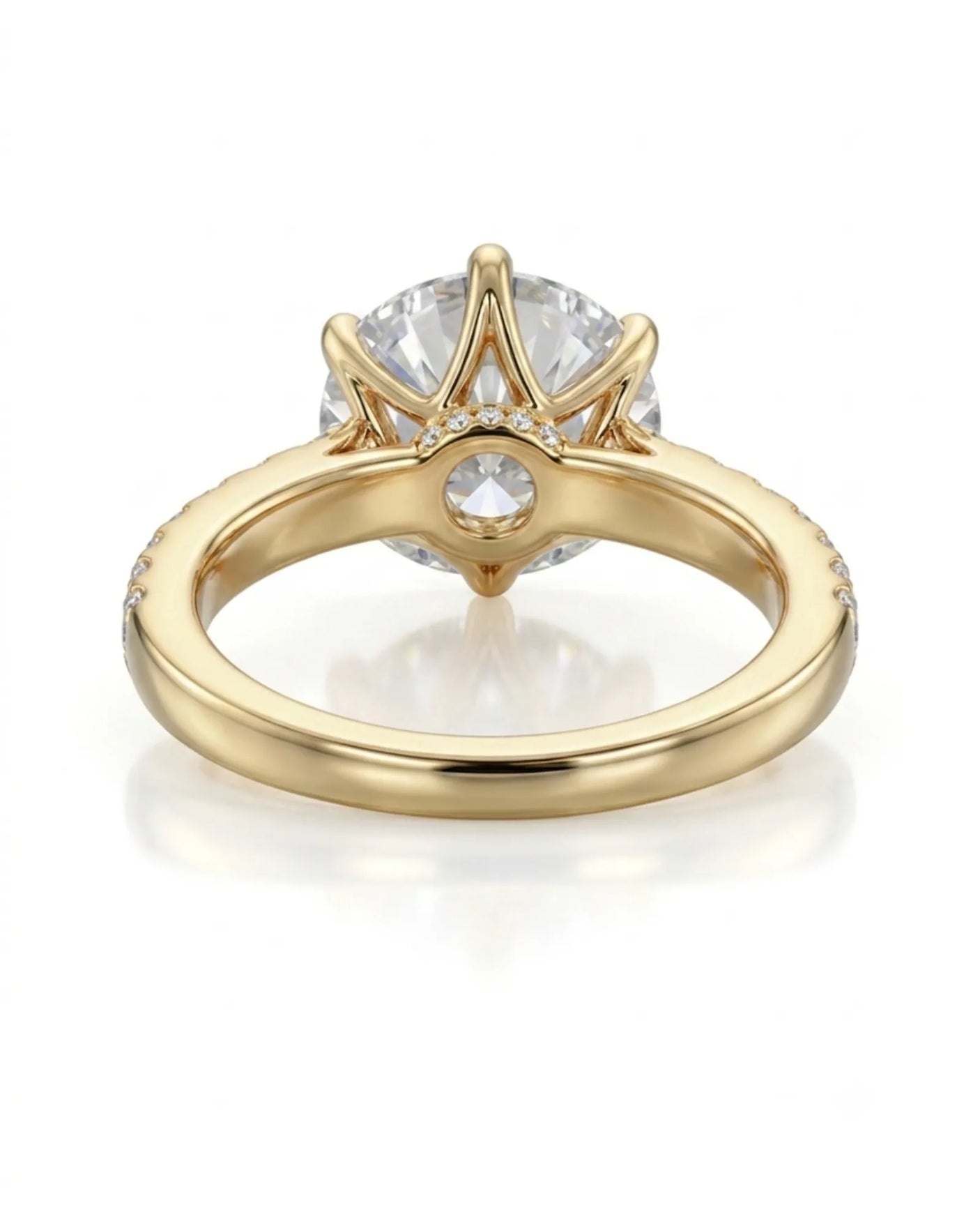 Luxury diamond proposal ring with raised basket setting and pavé 18K yellow gold band - SARATTI