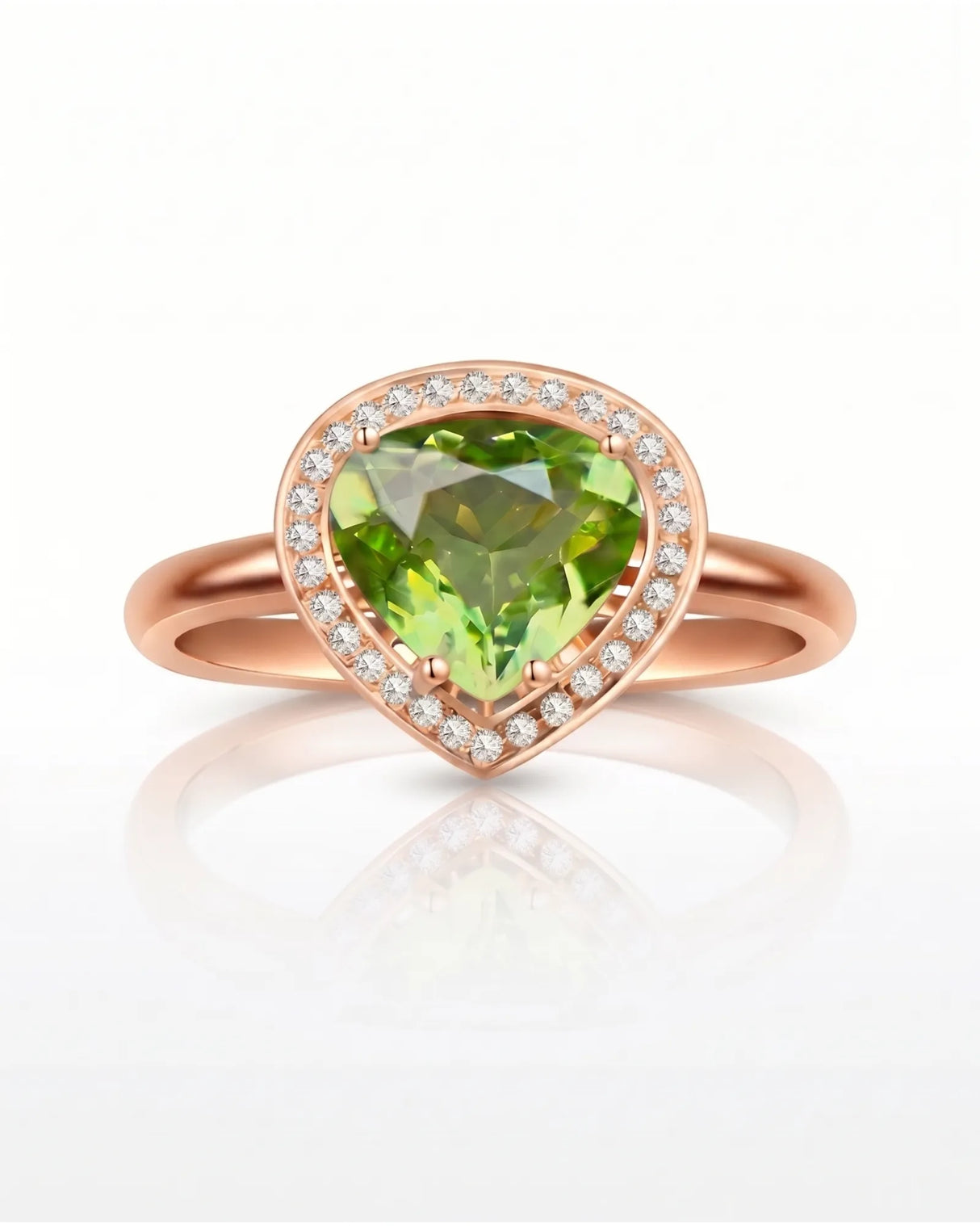 Luxury green tourmaline and diamond halo ring in elegant 18K Rose Gold | SARATTI