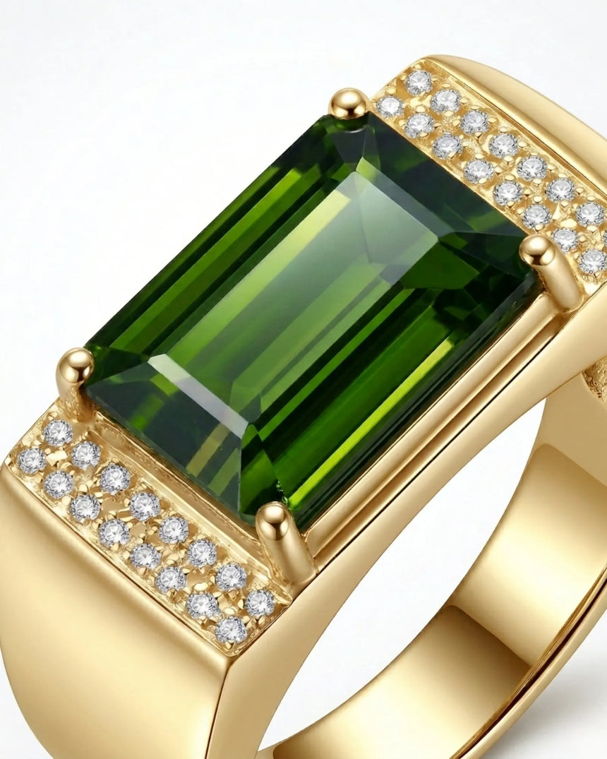 Luxury green tourmaline and diamond ring in yellow gold with architectural signet design | SARATTI
