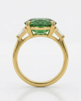 Luxury green tourmaline and diamond ring in yellow gold with refined three-stone design - SARATTI