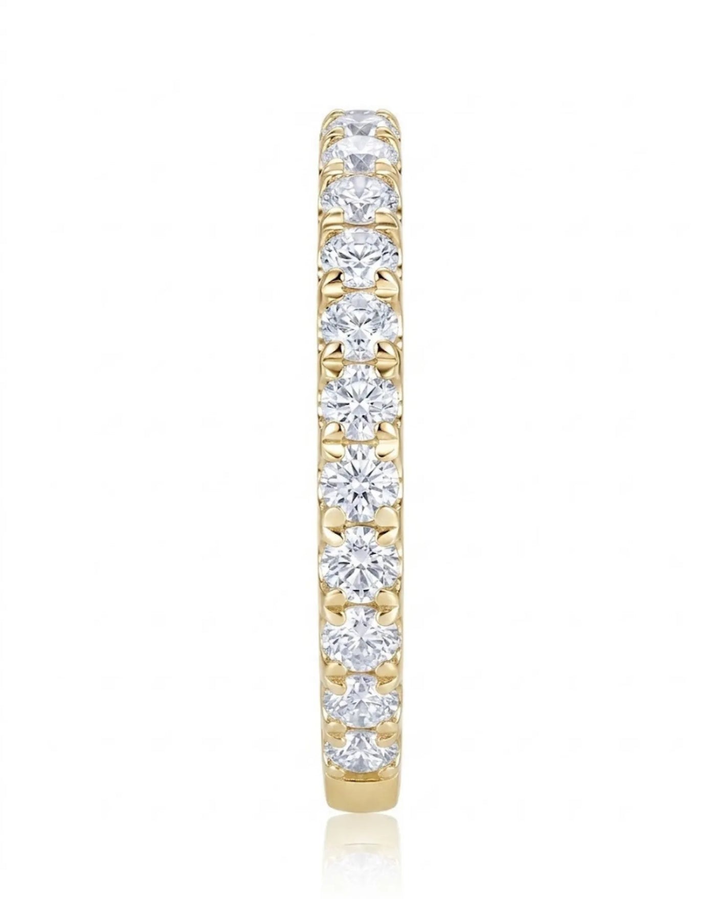 Luxury infinity diamond wedding ring in 18K yellow gold with elegant curves and refined brilliance | SARATTI