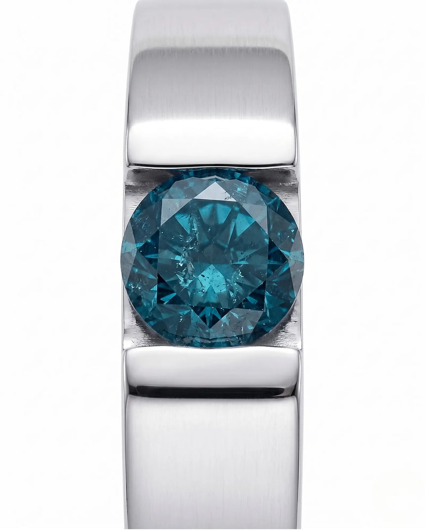 Luxury men’s ring with round blue diamond and substantial architectural band in 18K white gold | SARATTI