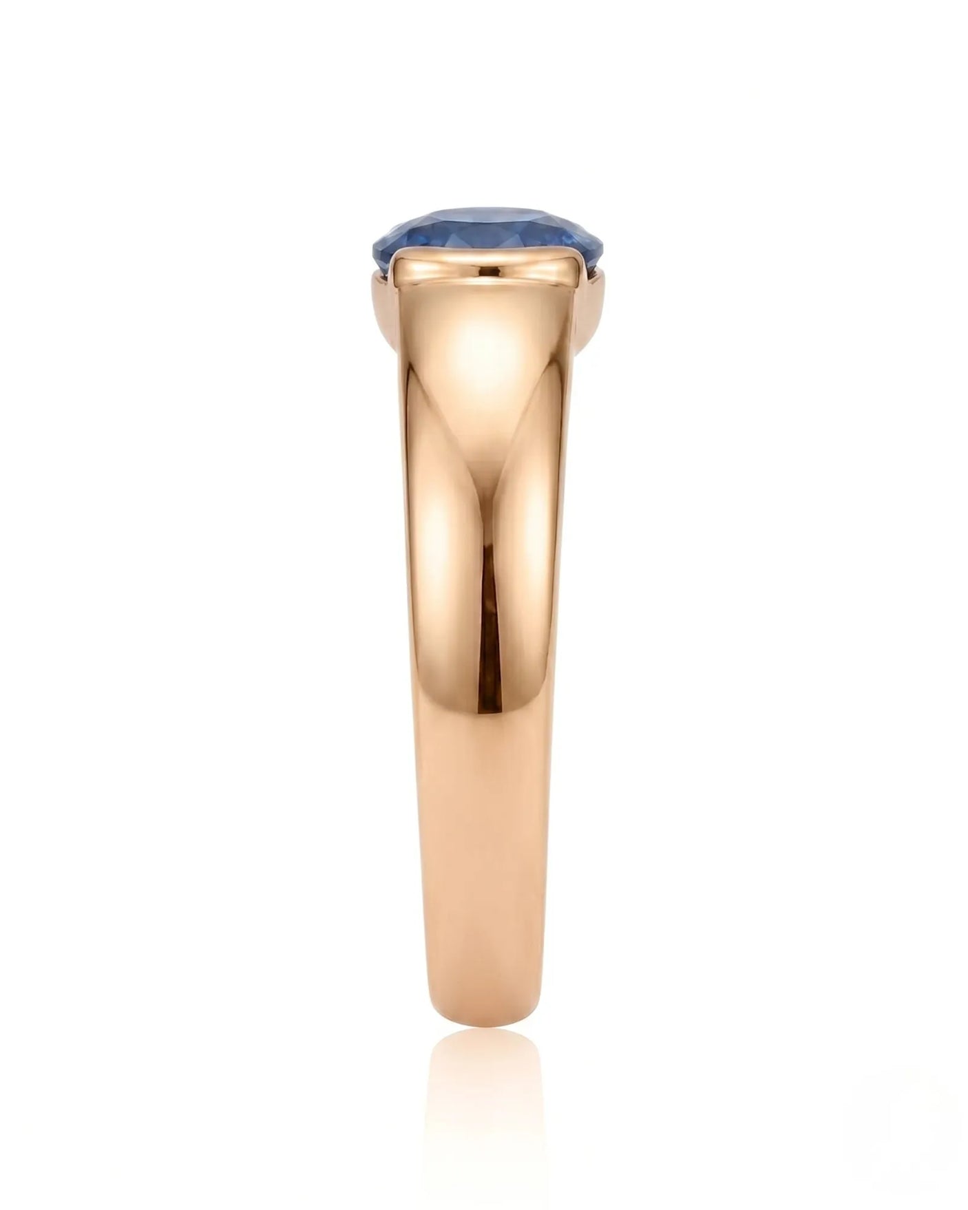 Luxury minimalist blue sapphire ring crafted in refined 18K rose gold | SARATTI
