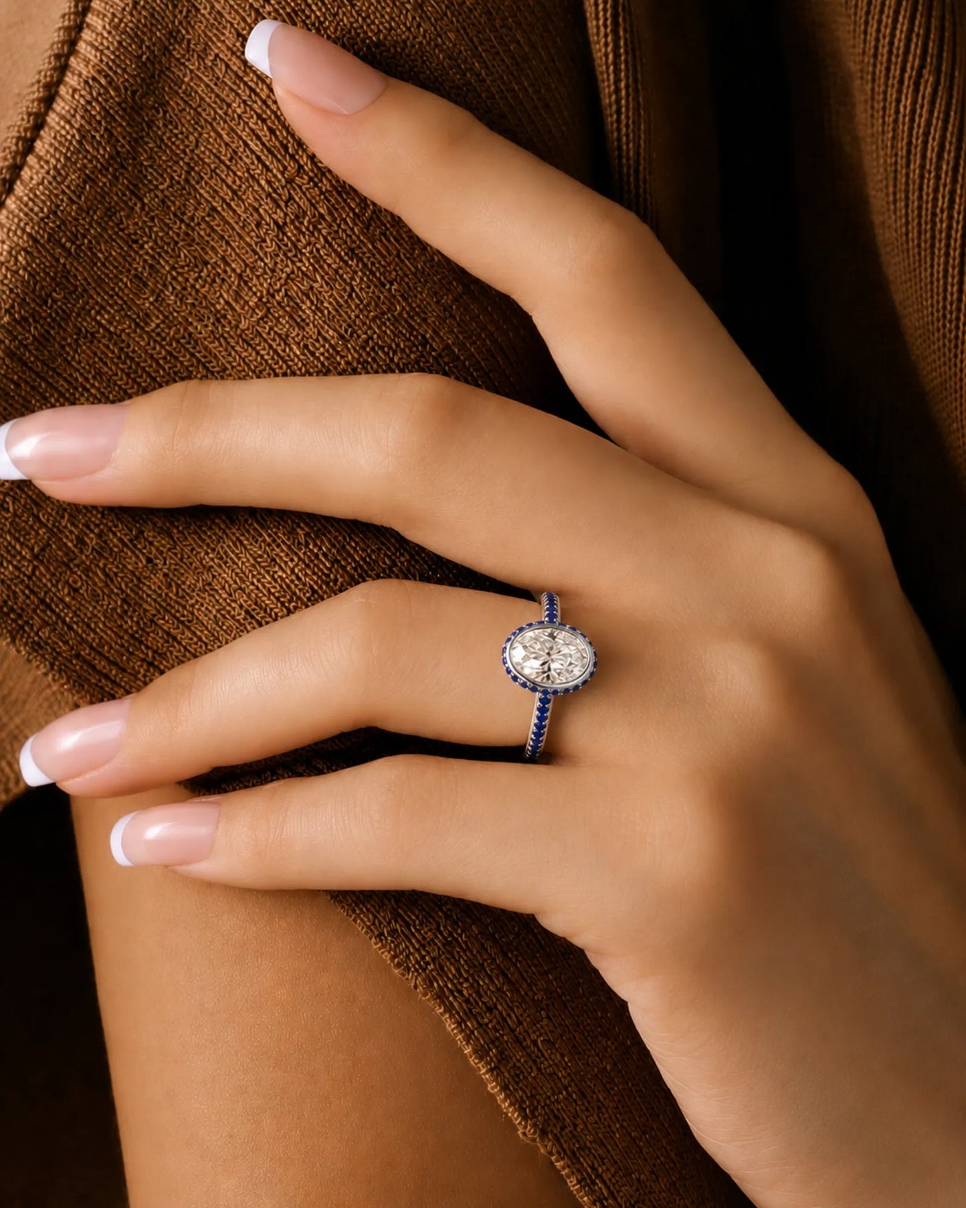 Luxury oval natural diamond and sapphire ring with slim gemstone-set platinum band - SARATTI