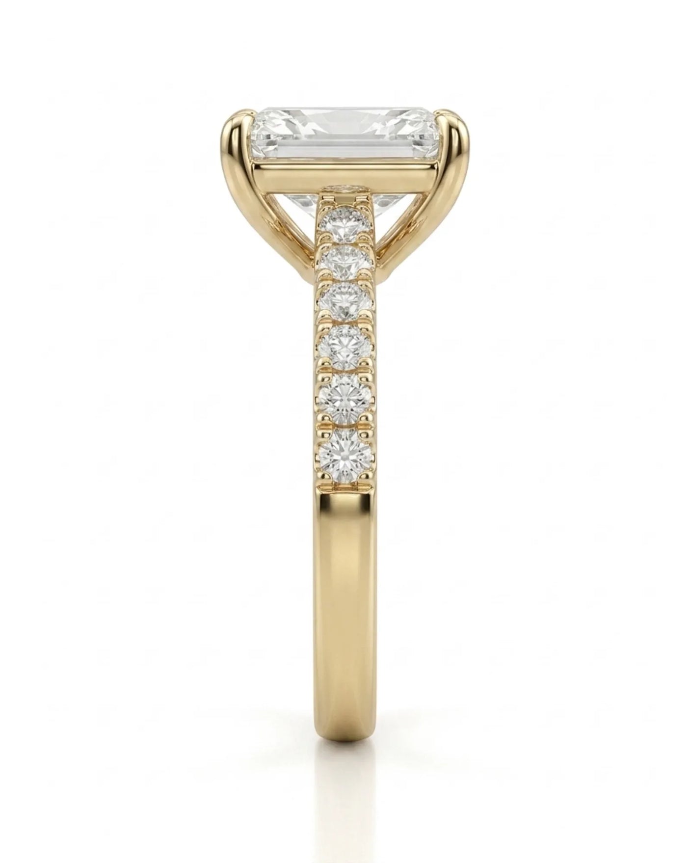 Luxury radiant moissanite pavé ring in yellow gold for elegant buyers | SARATTI