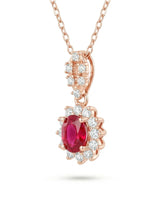 Luxury ruby pendant necklace close-up detail | SARATTI
