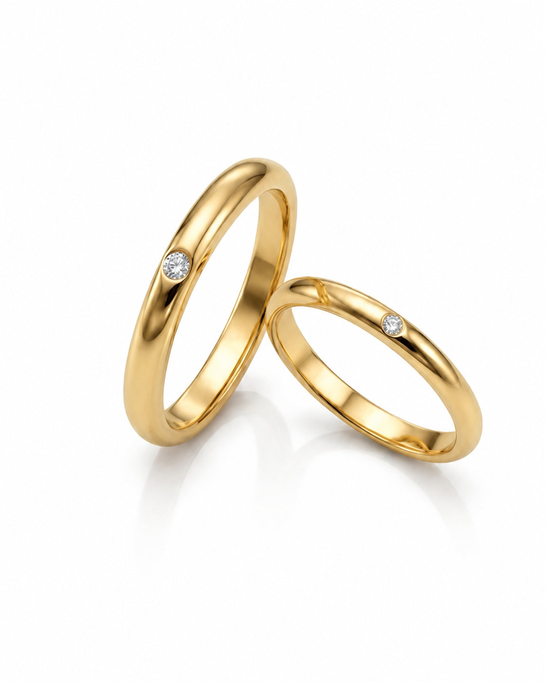 Luxury single diamond wedding ring in 18K Yellow Gold | SARATTI